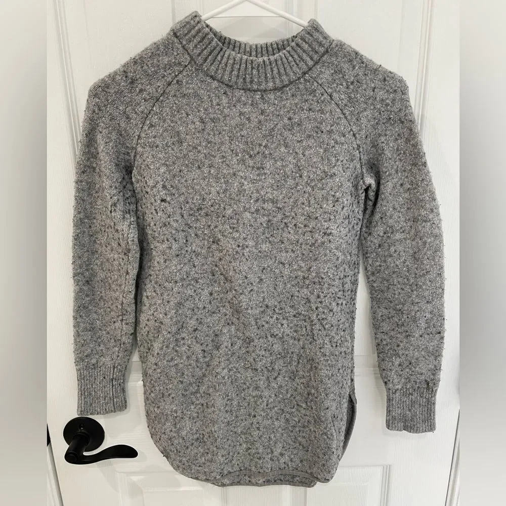 Tommy Hilfiger Marled Gray Wool Blend Sweater Split Sides Women’s Size XXS - Picture 1 of 9